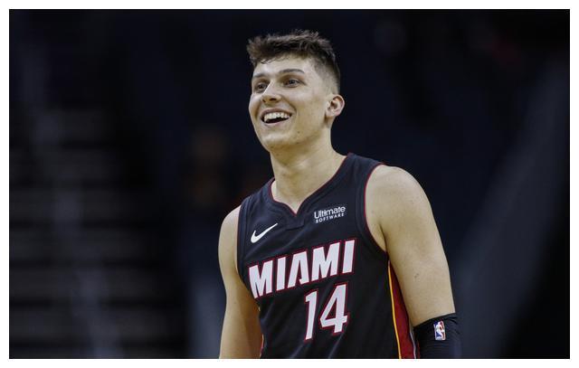 送对手三连 送对手三连