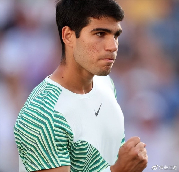 教练团队来 教练团队来