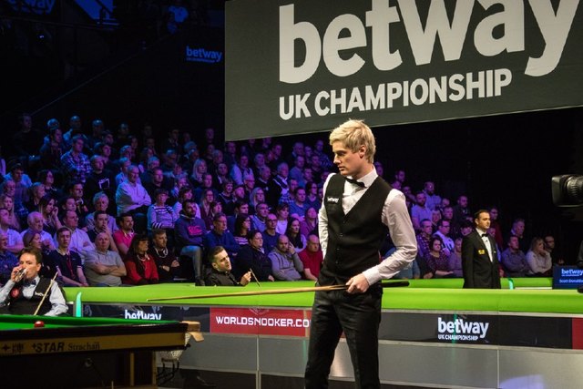 并在比赛的 并在比赛的