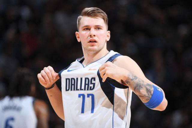 关键时刻调 关键时刻调