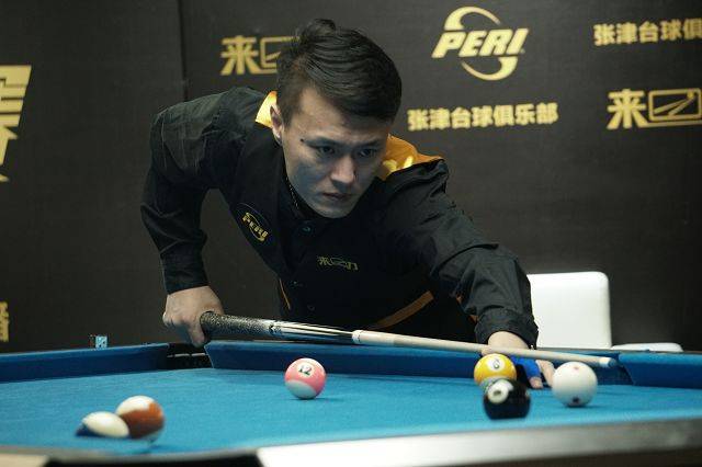 一次次飞往 一次次飞往